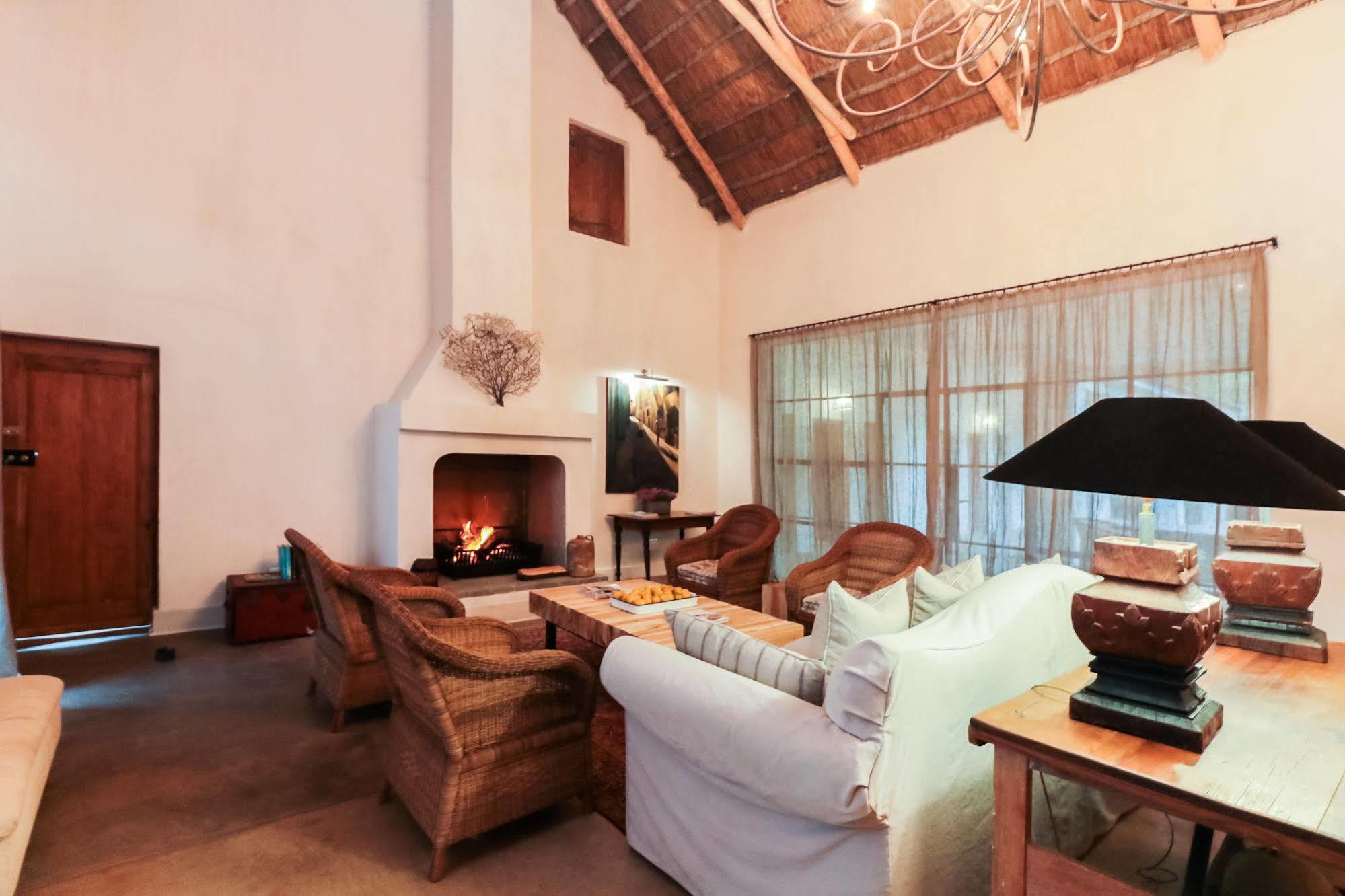 Bed and Breakfast The Whyte House Graaff-Reinet Exterior foto
